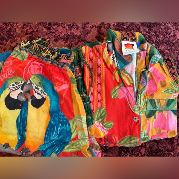 Farm Rio Hibiscus Pajama Set - Picture 5 of 8